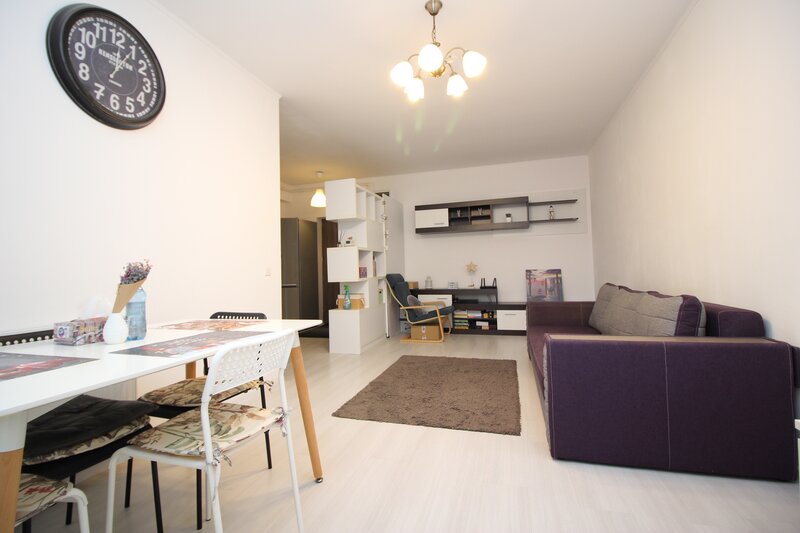 Brancoveanu, Luica, bloc 2013, mobilat si utilat, loc parcare